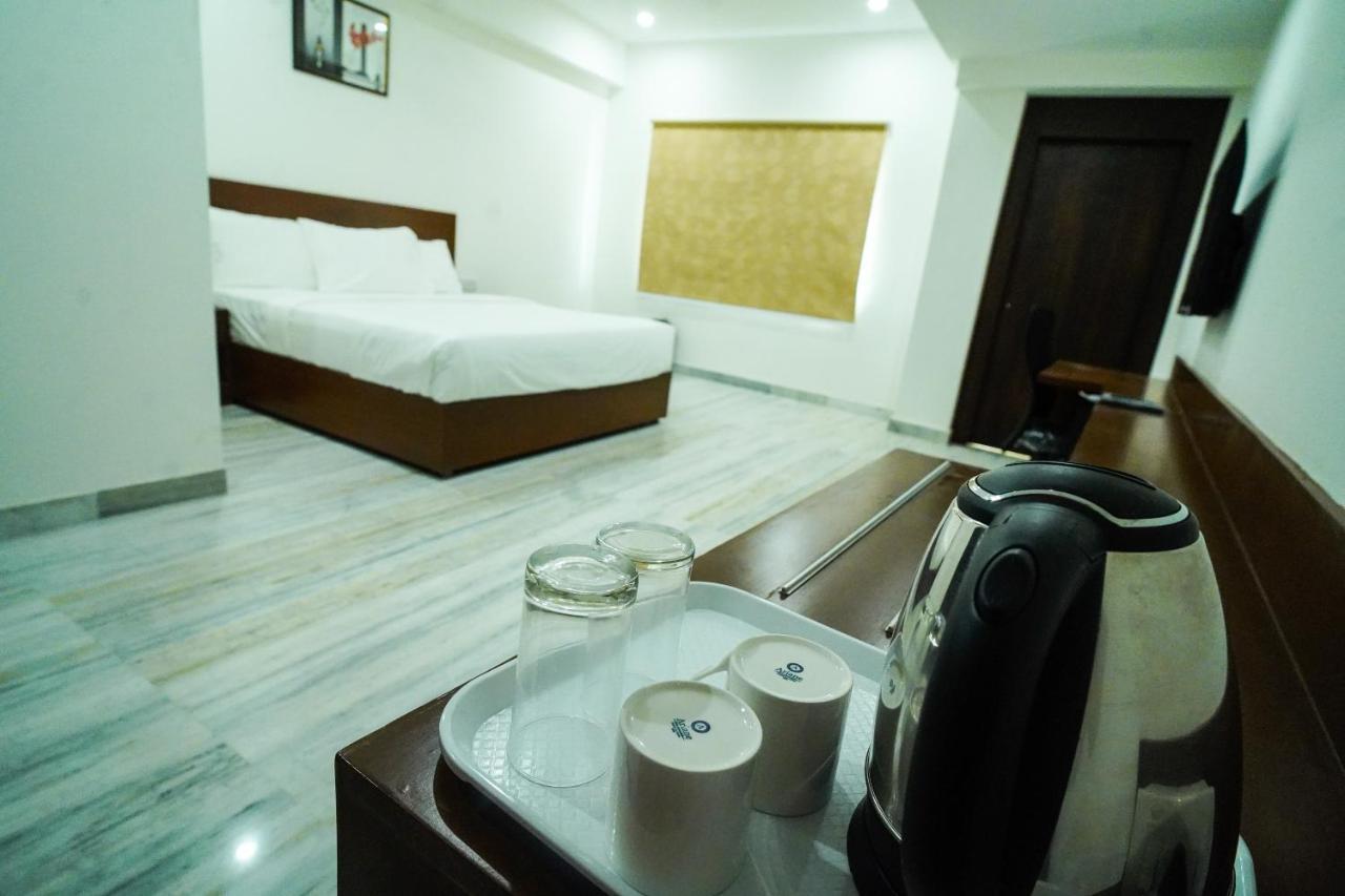 Welkin Hotel , Seunderabad Secunderabad Exterior photo